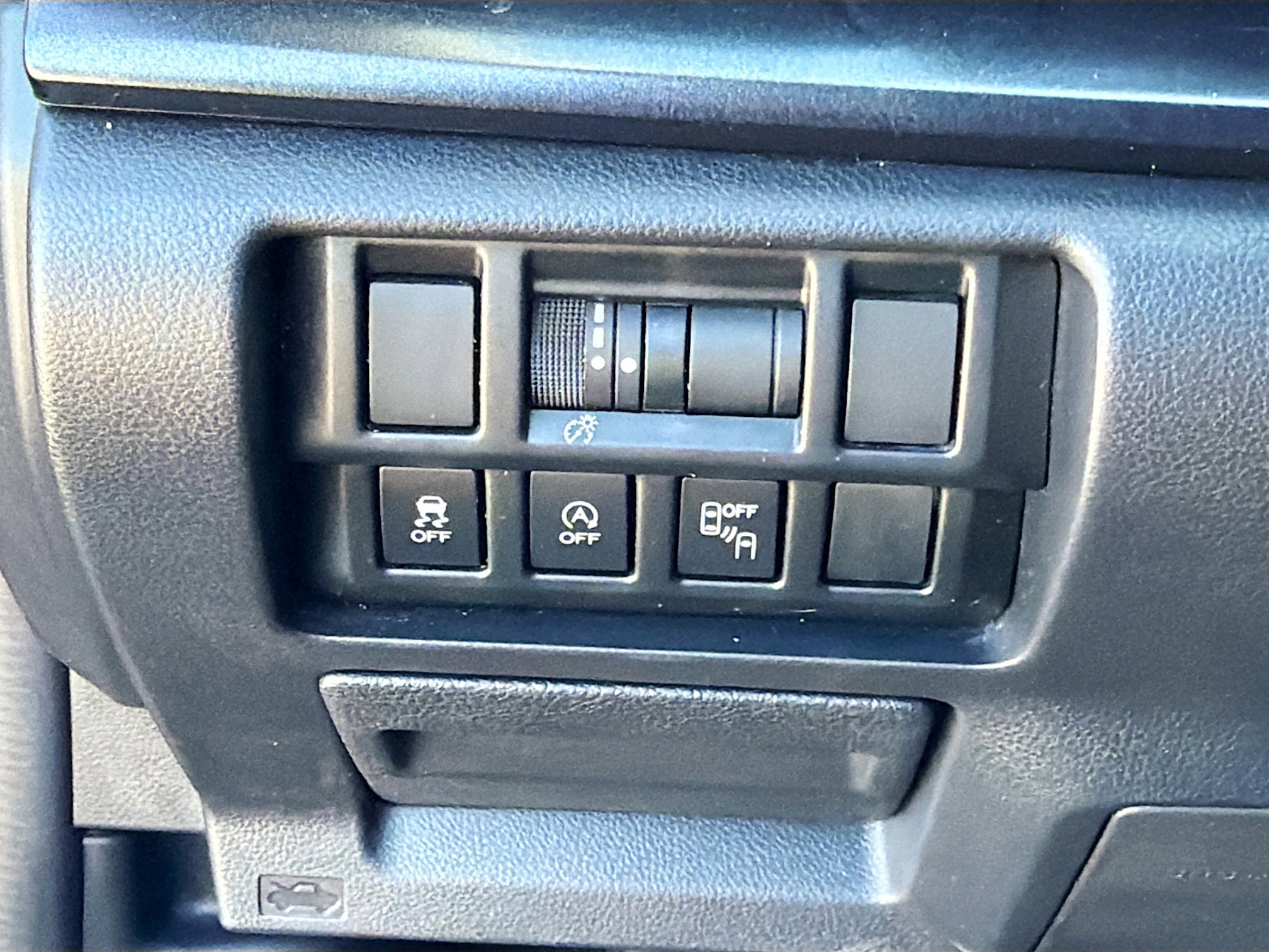 Used 2021 Subaru Crosstrek 2.5i Sport w/ Moonroof Package image 32