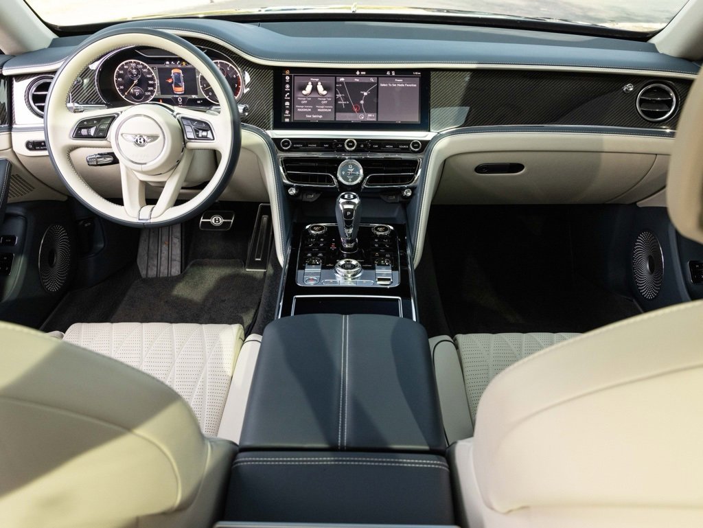 Certified 2022 Bentley Flying Spur W12 image 2