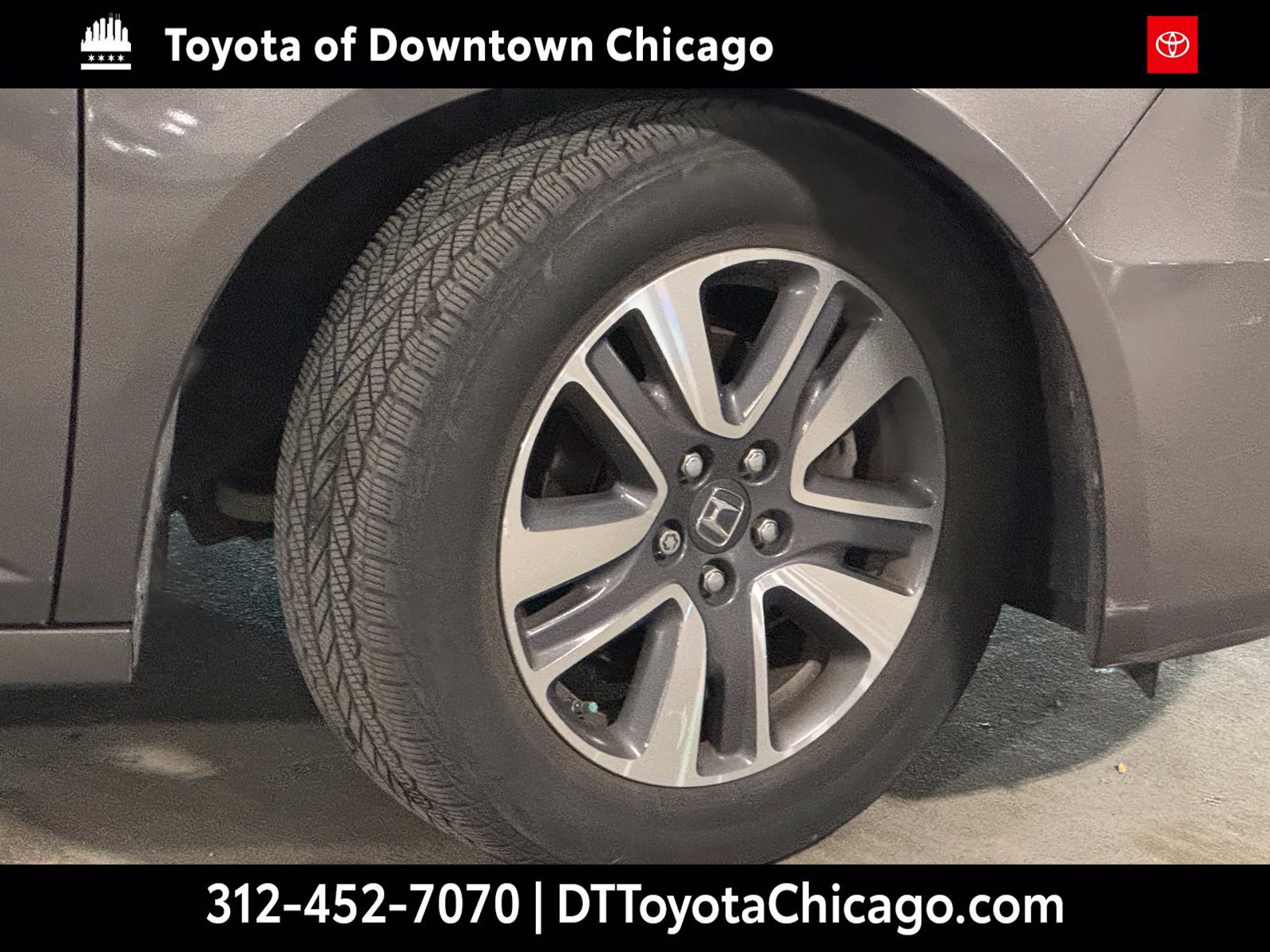 Used 2016 Honda Odyssey Touring Elite image 2