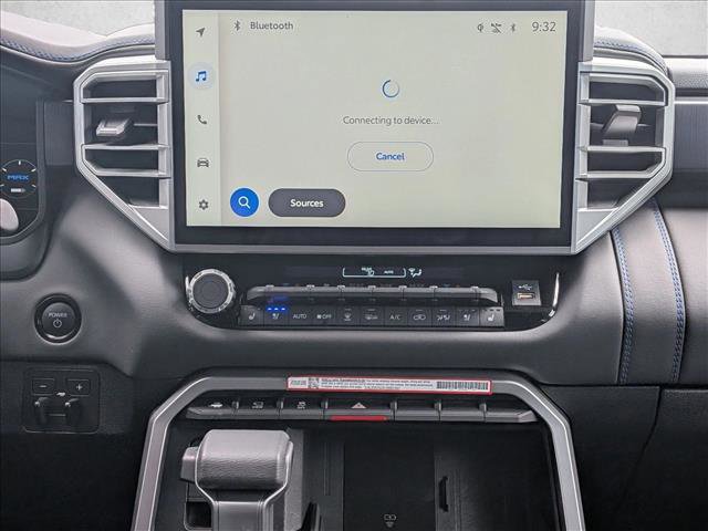 Used 2025 Toyota Sequoia Platinum image 15