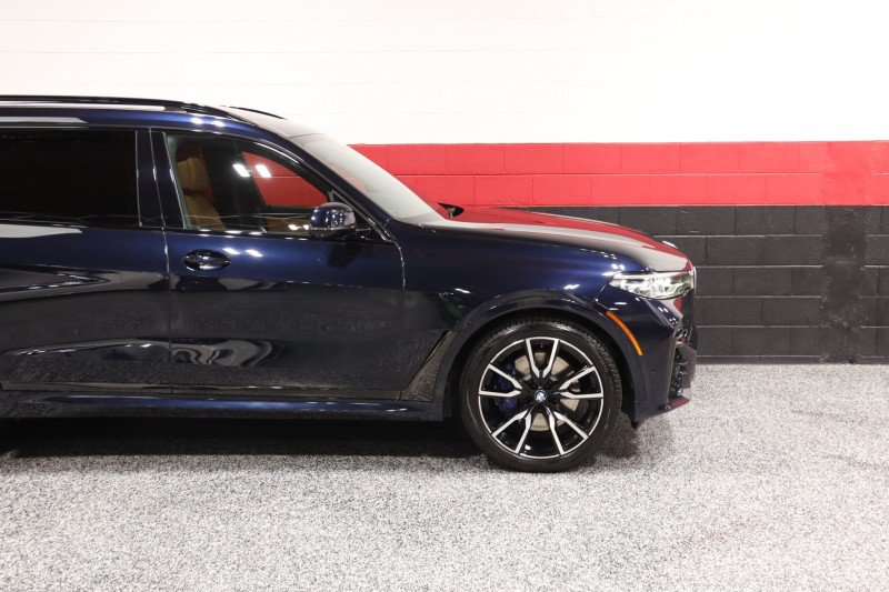 Used 2019 BMW X7 xDrive50i w/ M Sport Package AWD/4WD image 6