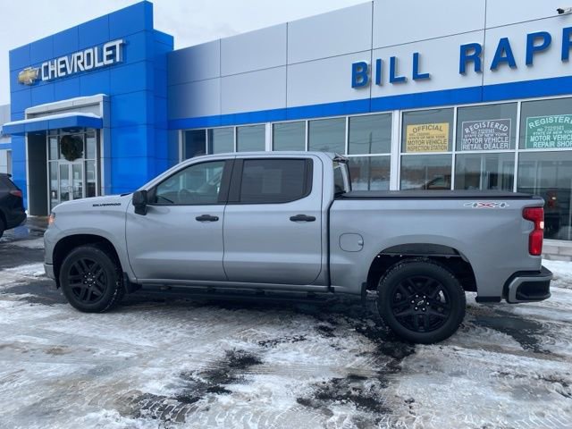 Used 2023 Chevrolet Silverado 1500 Custom image 2