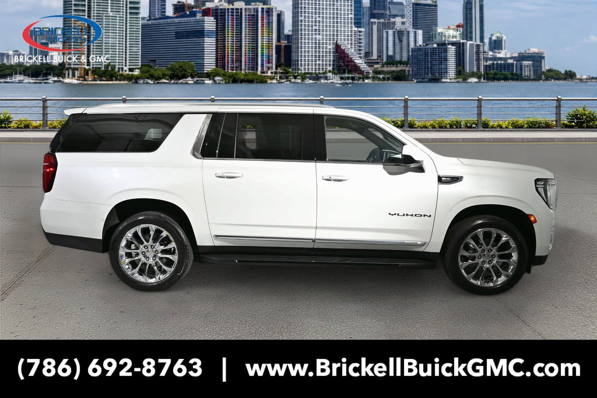 Used 2023 GMC Yukon XL SLT AWD/4WD image 7