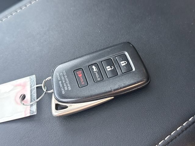 Used 2020 Lexus RX 450h AWD w/ Premium Package image 29