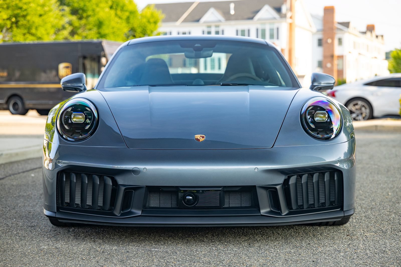 Used 2025 Porsche 911 Carrera GTS RWD image 2