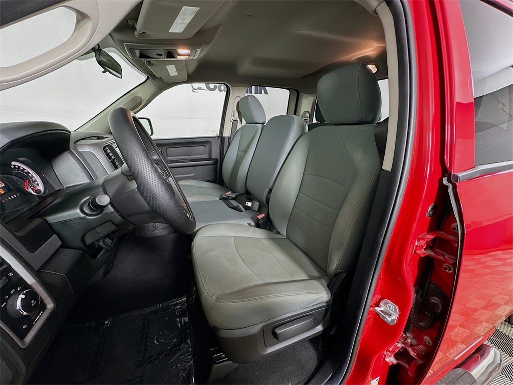 Used 2017 RAM 1500 Express image 23