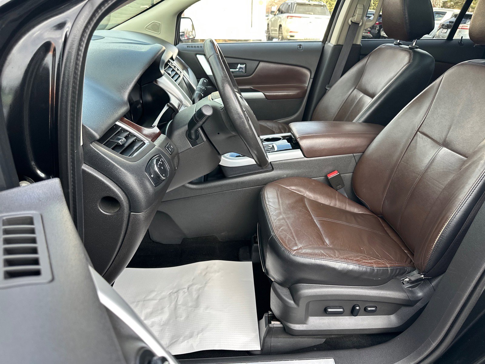 Used 2013 Ford Edge Limited image 21