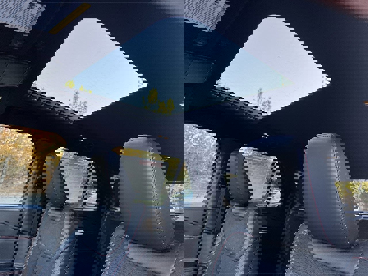 New 2026 Ford Explorer ST w/ Sun And Sound Package image 14