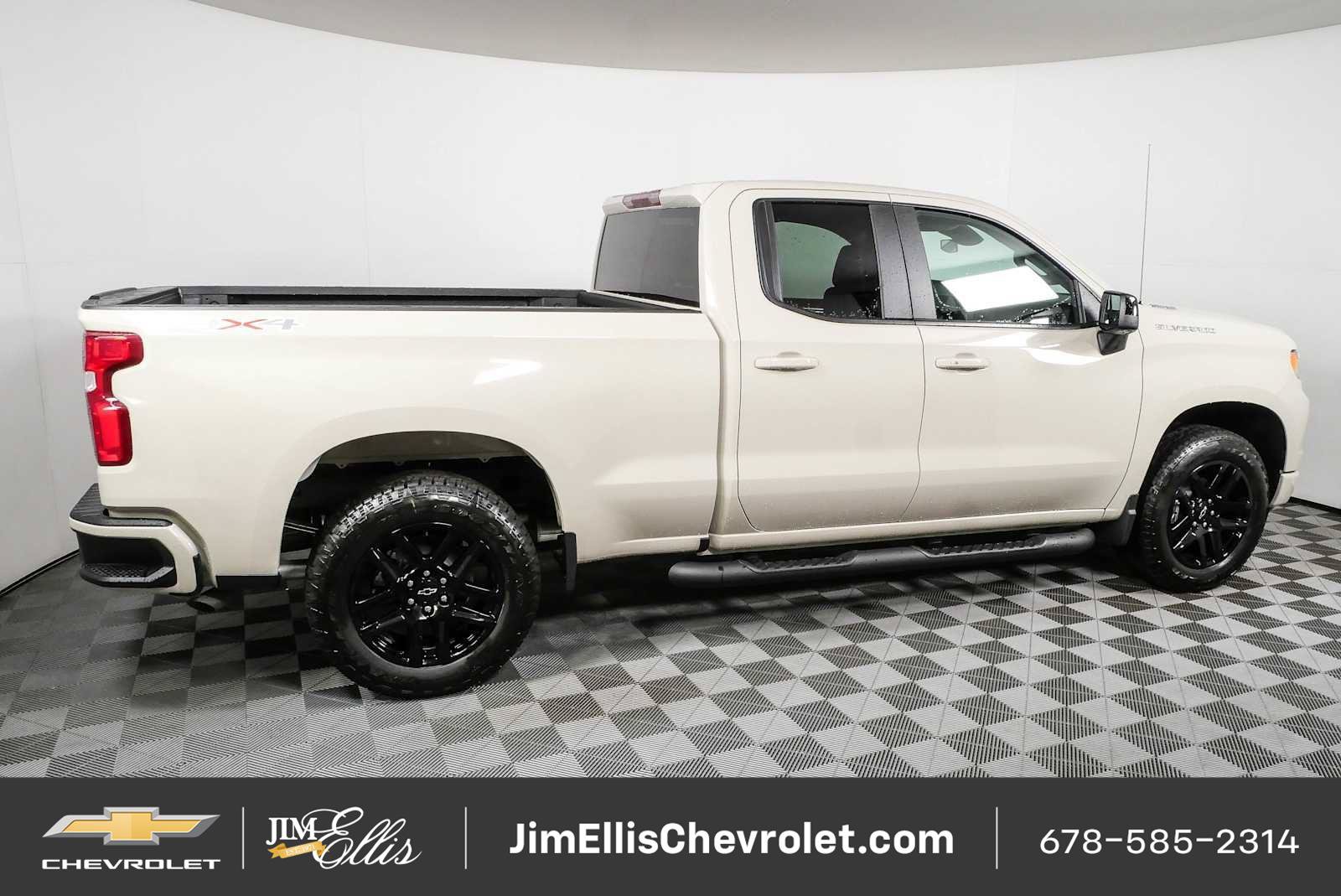 New 2026 Chevrolet Silverado 1500 RST w/ RST Select Package AWD/4WD image 2