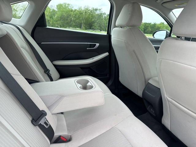 Used 2025 Hyundai Sonata SEL FWD image 16