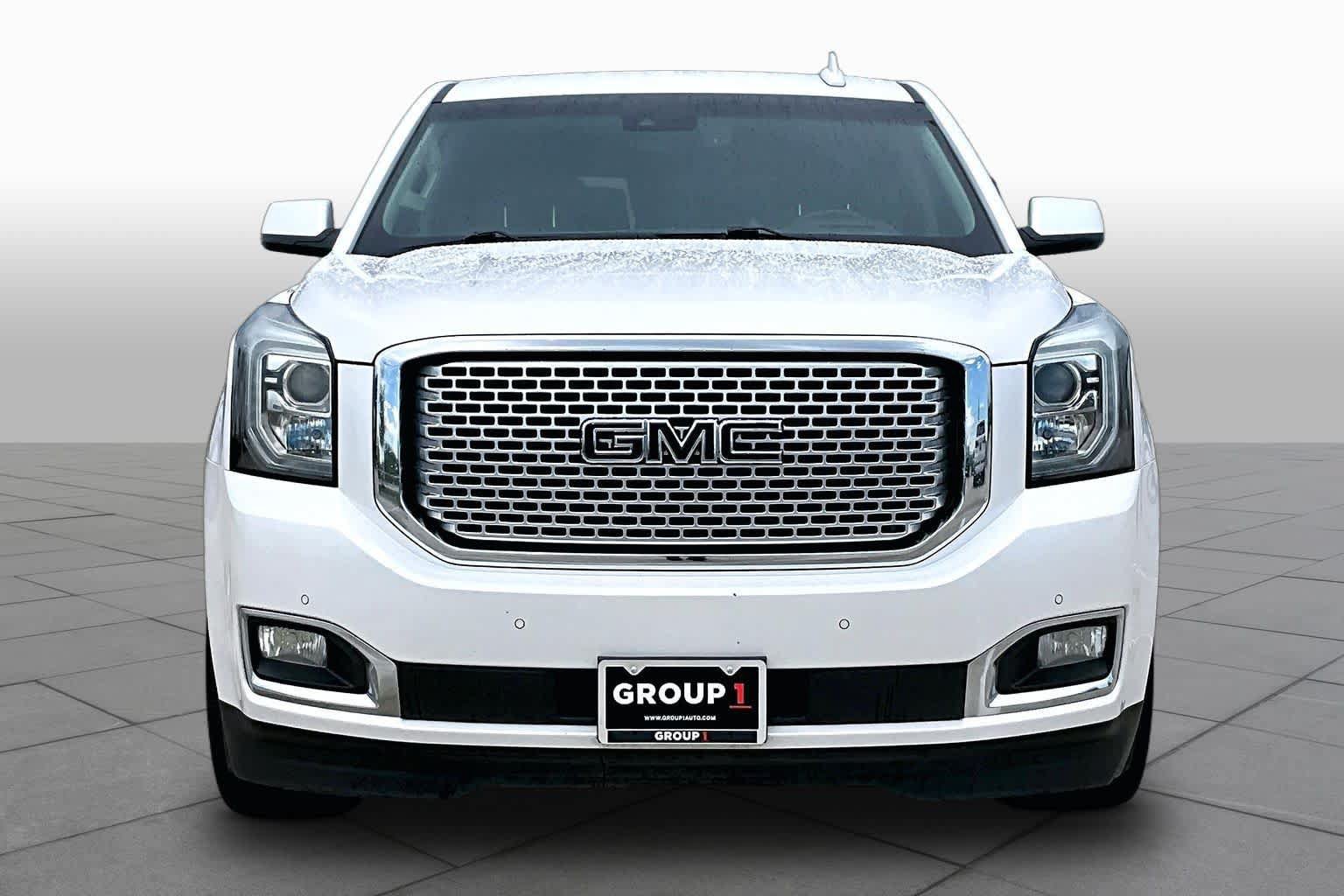 Used 2016 GMC Yukon Denali w/ Open Road Package AWD/4WD image 4