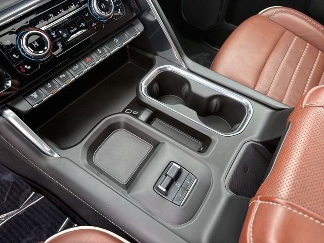 Used 2024 GMC Sierra 2500 Denali Ultimate image 30