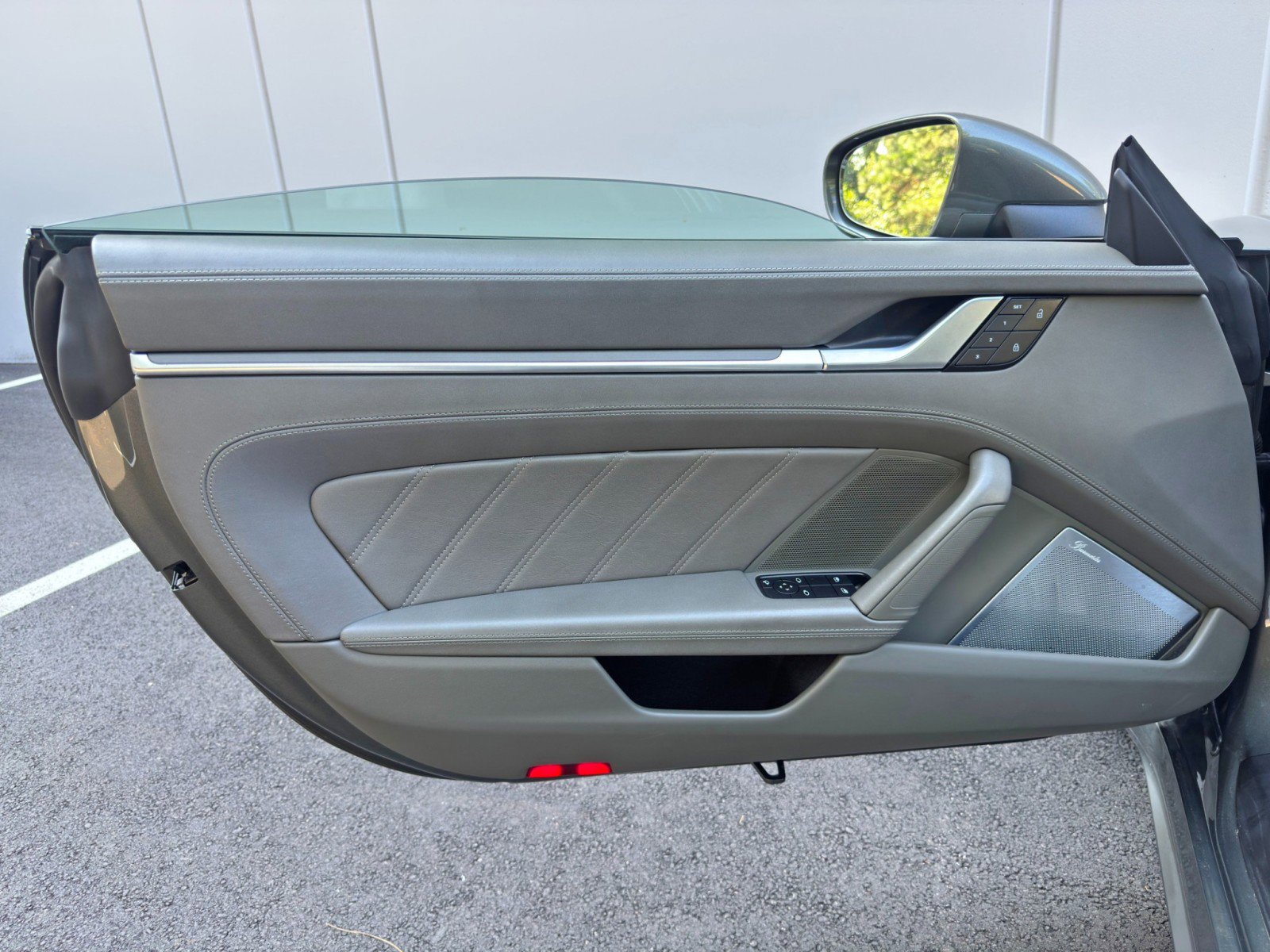 Used 2022 Porsche 911 Targa 4 GTS image 46