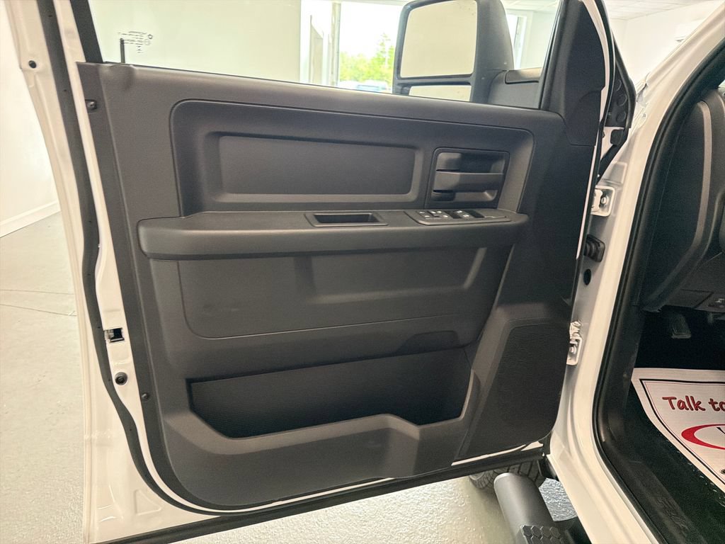 New 2027 RAM 3500 Tradesman AWD/4WD image 11