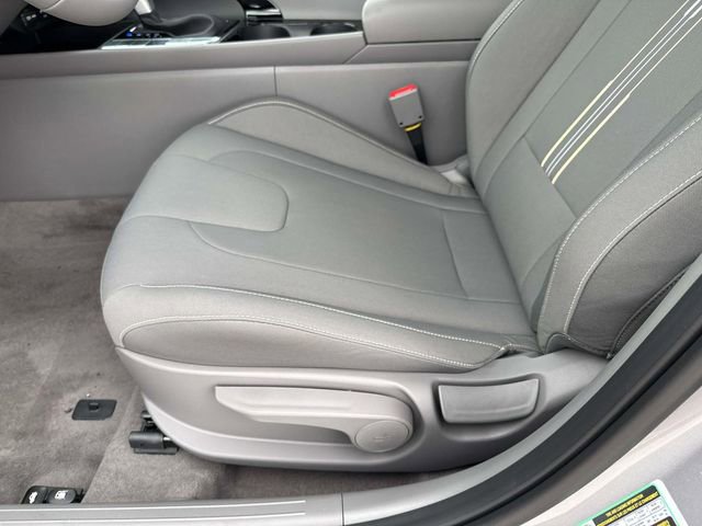 New 2026 Hyundai Elantra SEL Sport image 21
