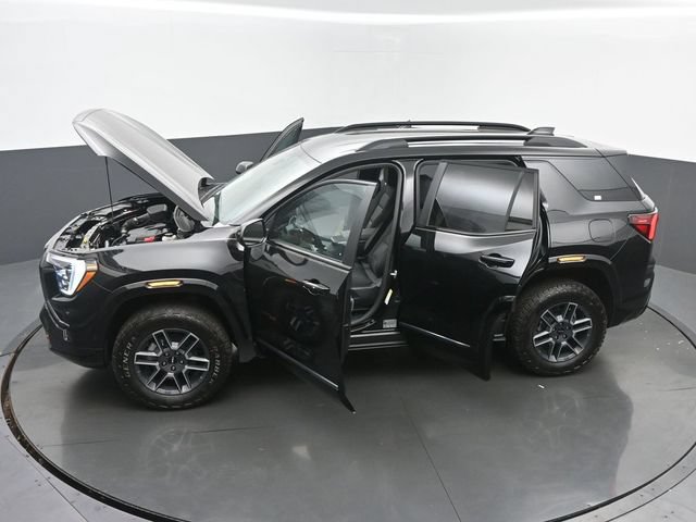 New 2026 GMC Terrain AT4 w/ LPO, Black Badging Package AWD/4WD image 61