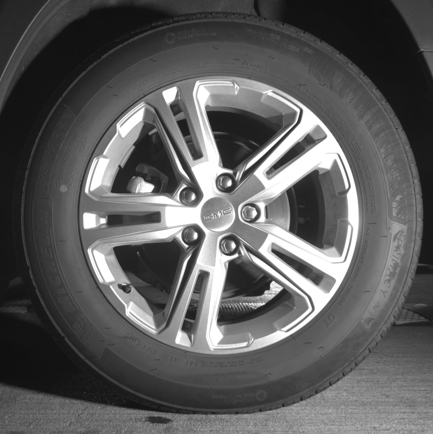 Used 2024 GMC Terrain SLE FWD image 19