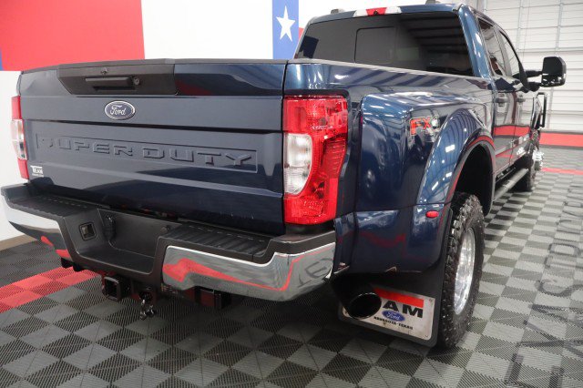 Used 2020 Ford F350 XL w/ STX Appearance Package AWD/4WD image 19