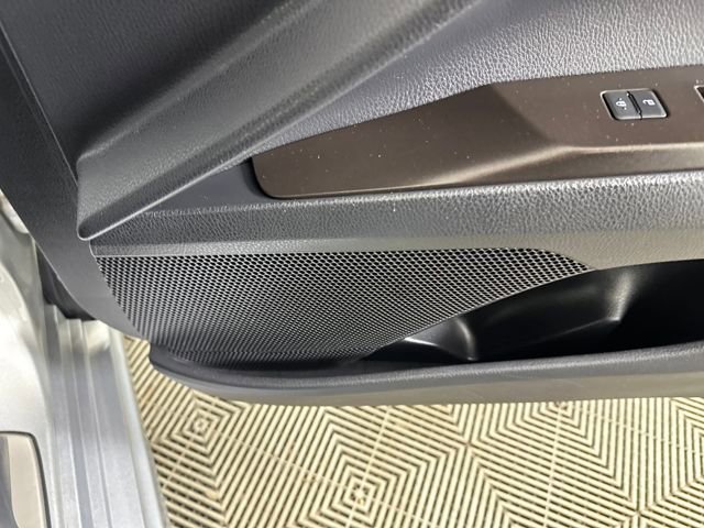 Used 2024 Toyota Camry SE image 29