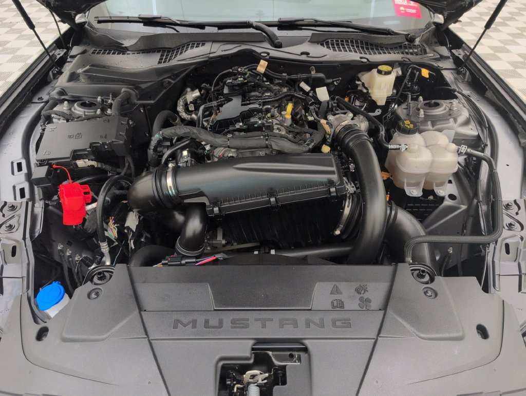Used 2025 Ford Mustang Coupe RWD image 36
