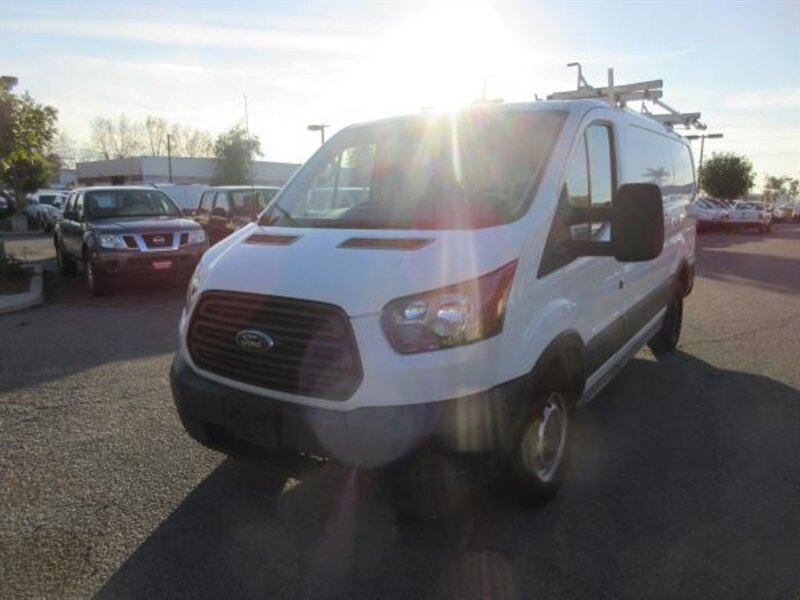 Used 2017 Ford Transit 150 130 Low Roof RWD image 9