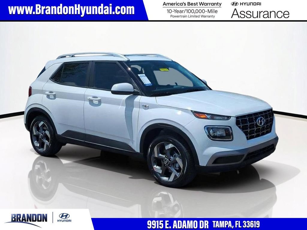 New 2026 Hyundai Venue SEL FWD image 1