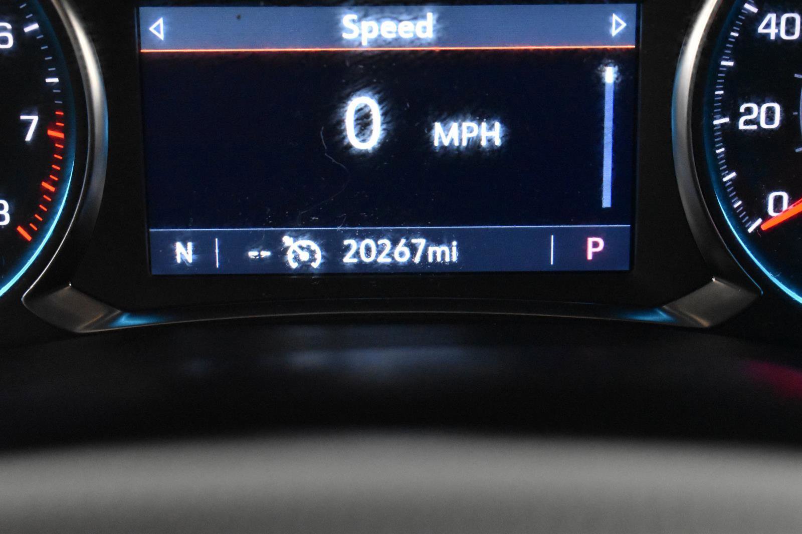 Used 2023 Chevrolet Traverse LT image 26