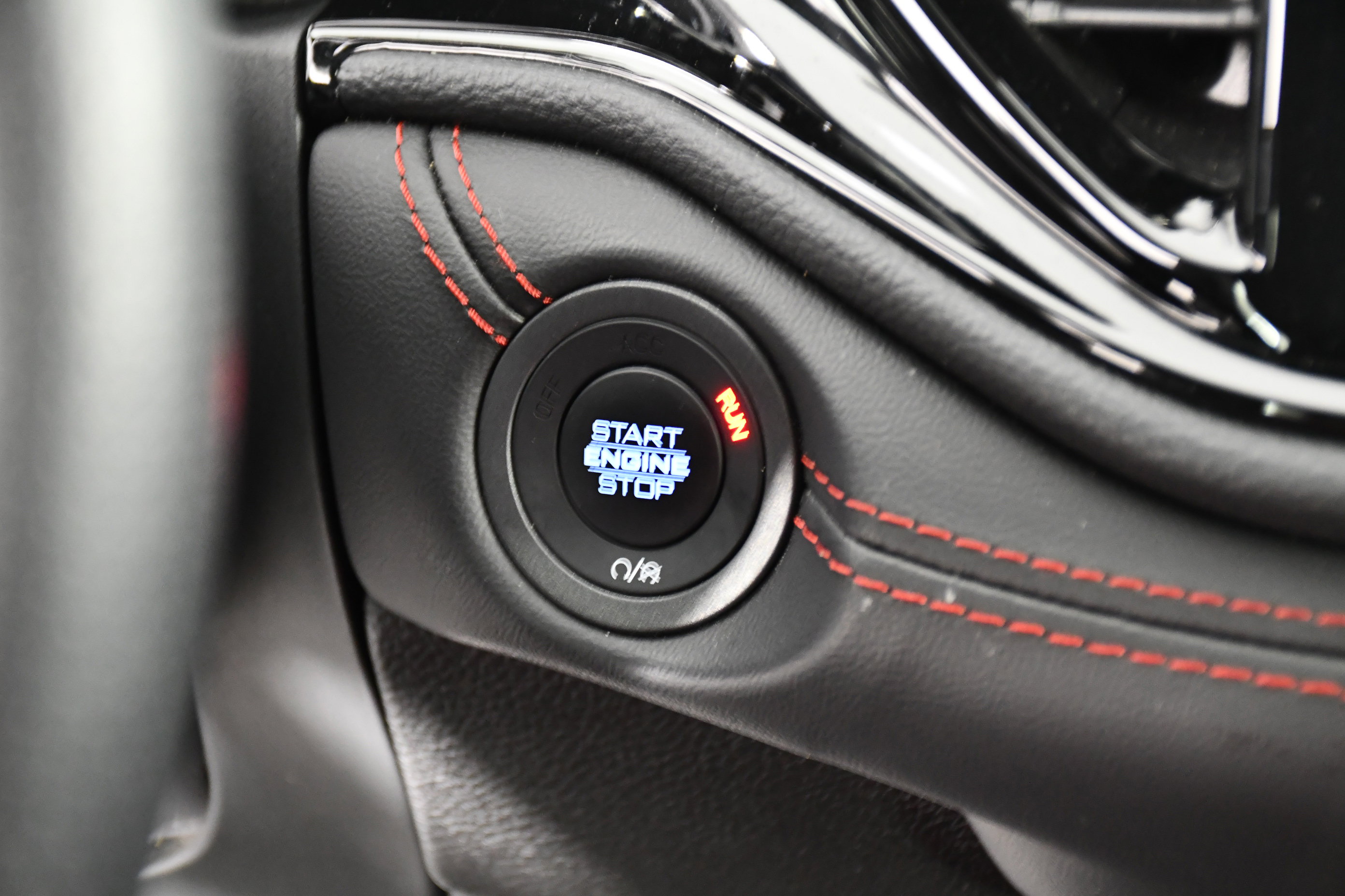 Used 2025 Dodge Durango GT image 18