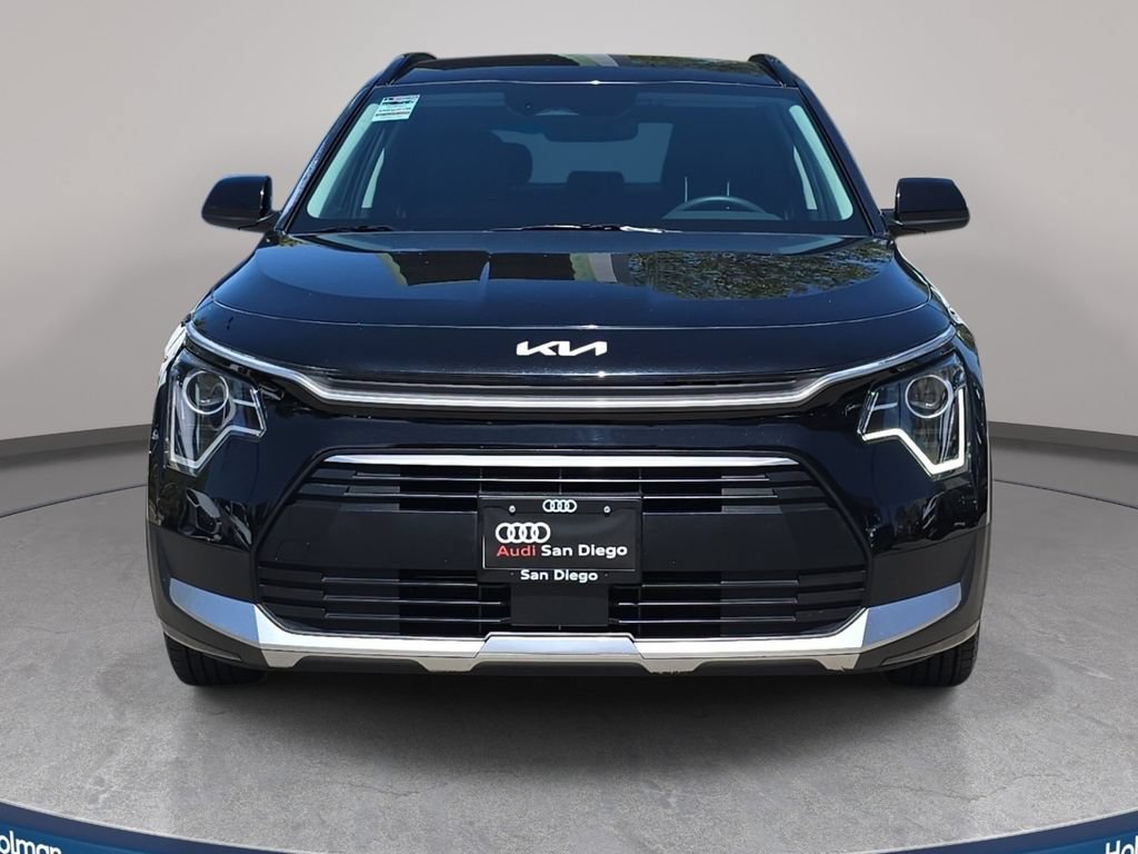 Used 2023 Kia Niro EX FWD image 3