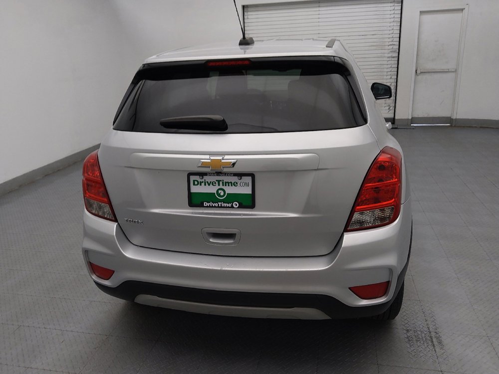 Used 2020 Chevrolet Trax LS w/ Tint and Cruise Package FWD image 7