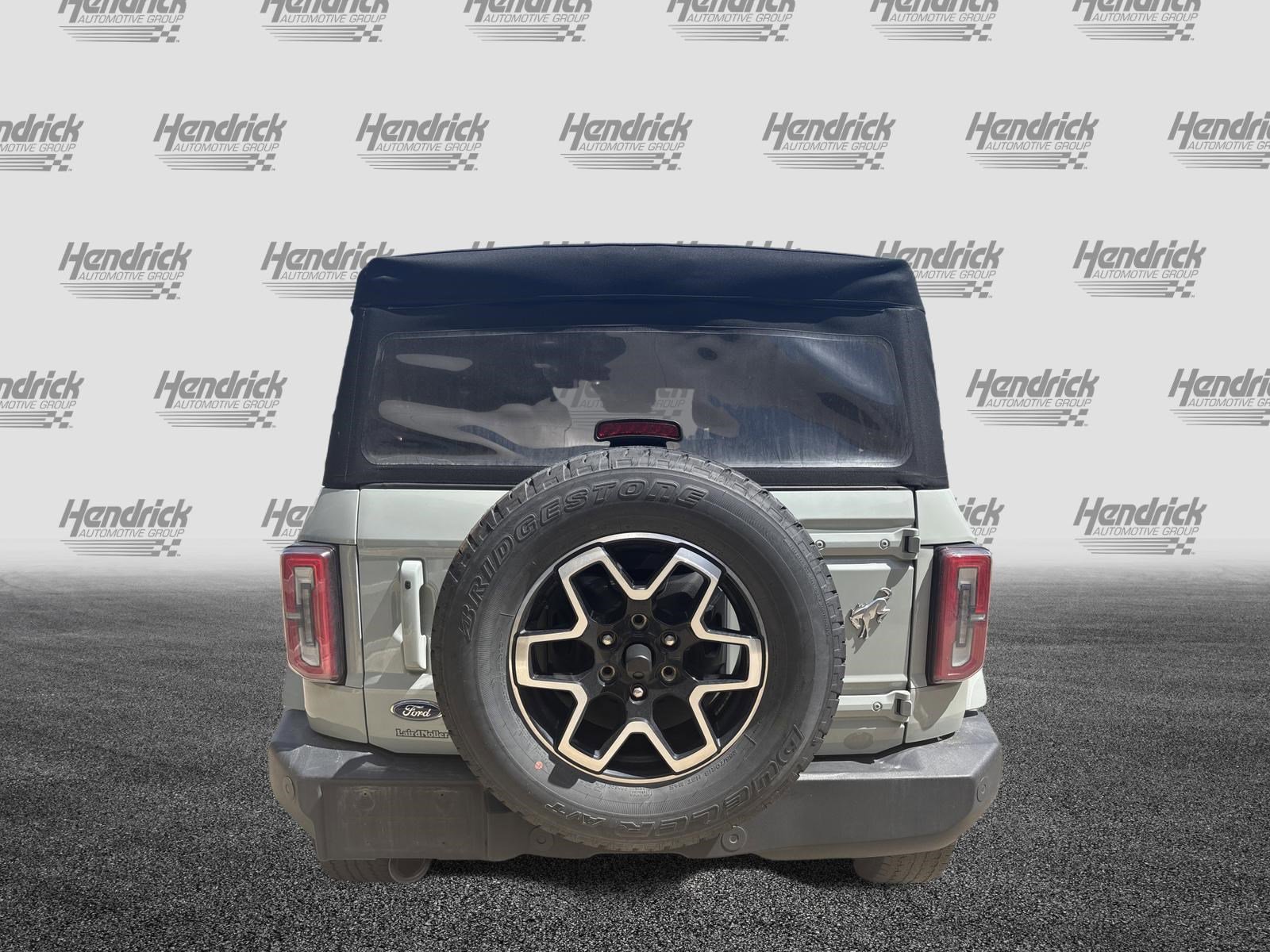 Used 2021 Ford Bronco Outer Banks AWD/4WD image 9