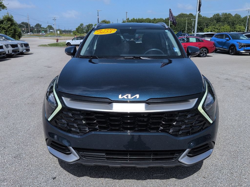 Used 2023 Kia Sportage EX AWD/4WD image 3