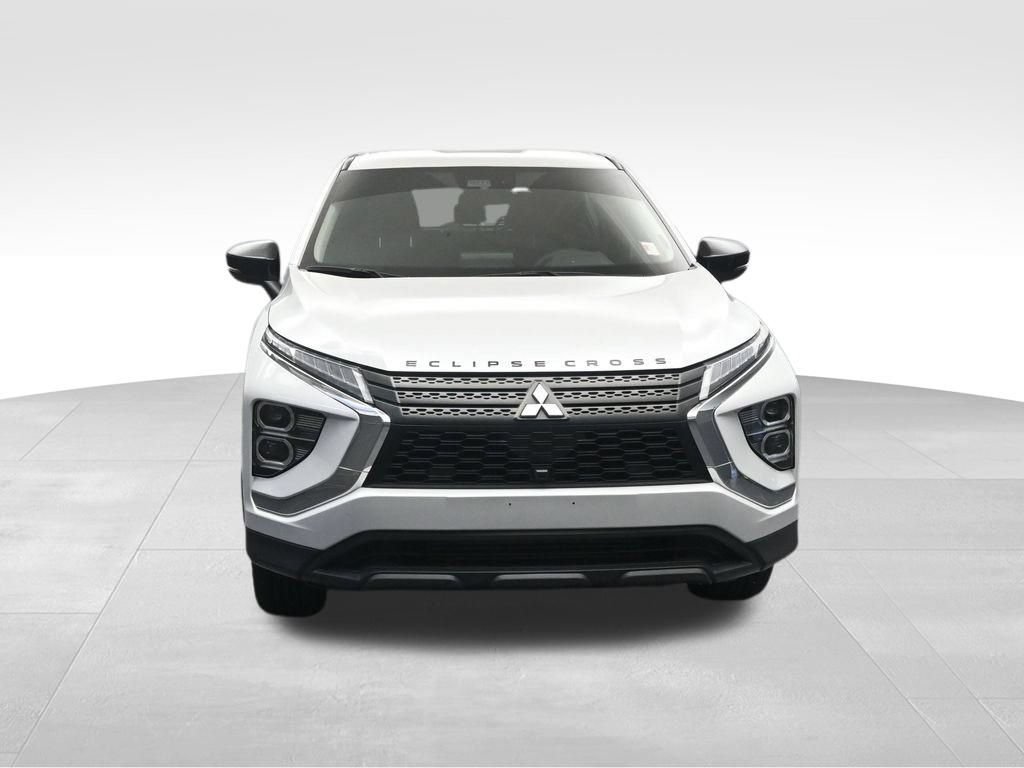 Used 2024 Mitsubishi Eclipse Cross LE AWD/4WD image 8