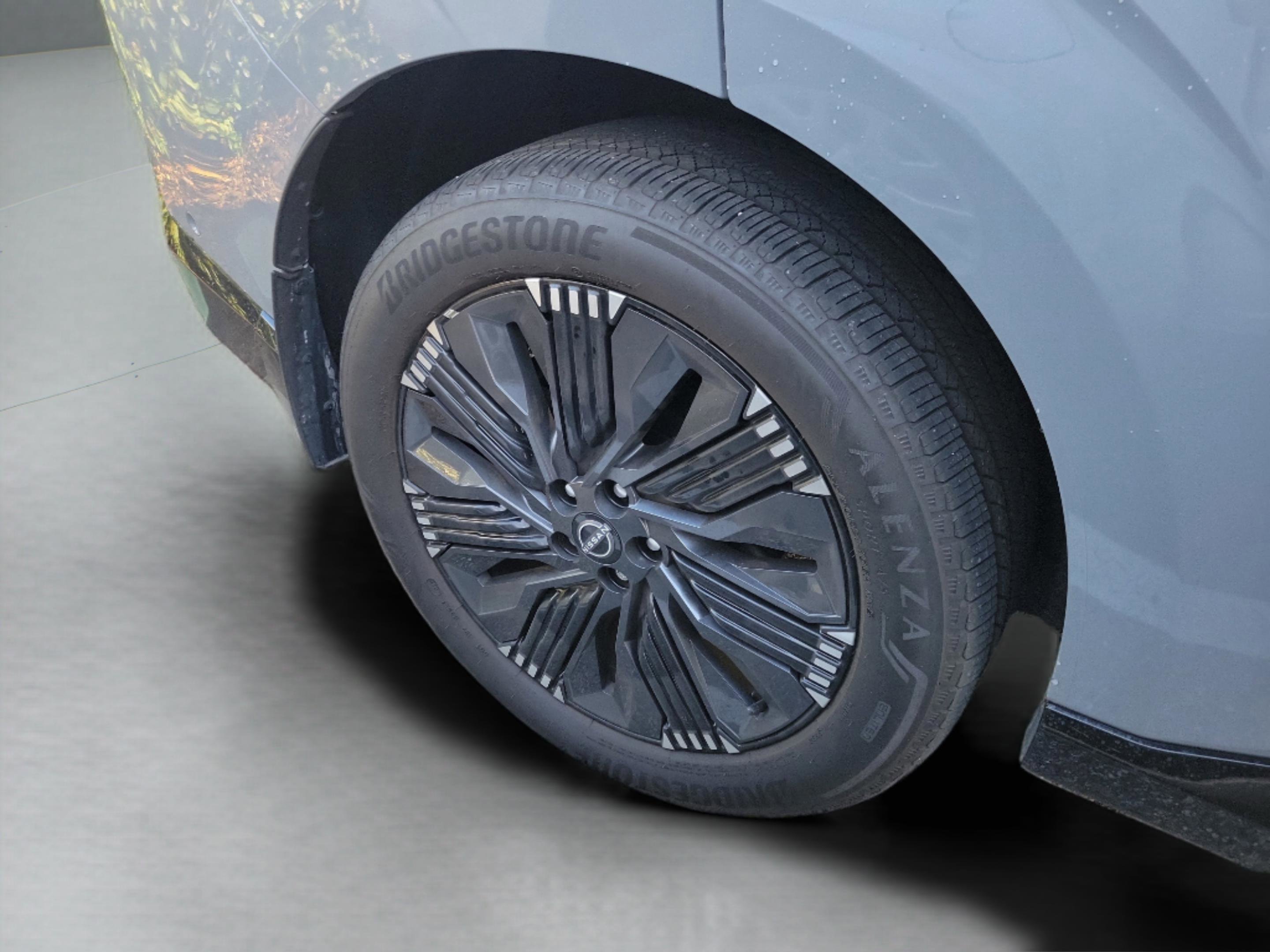 Used 2025 Nissan Murano Platinum w/ Cargo Package image 30