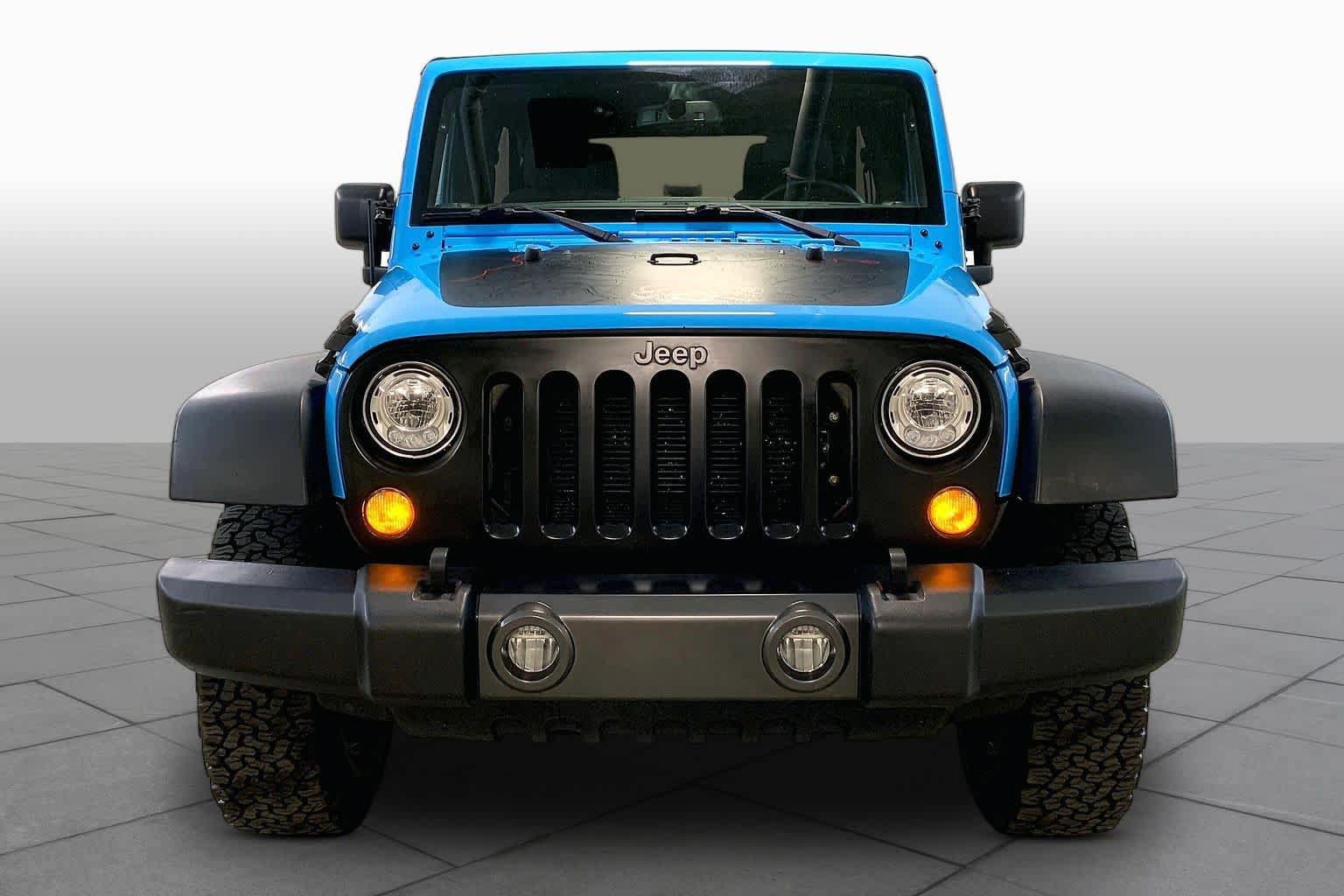 Used 2017 Jeep Wrangler Unlimited Sport AWD/4WD image 3