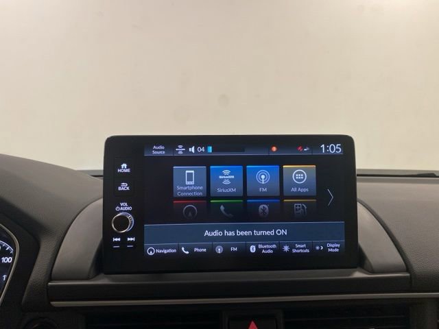 Certified 2025 Honda Pilot Touring image 10