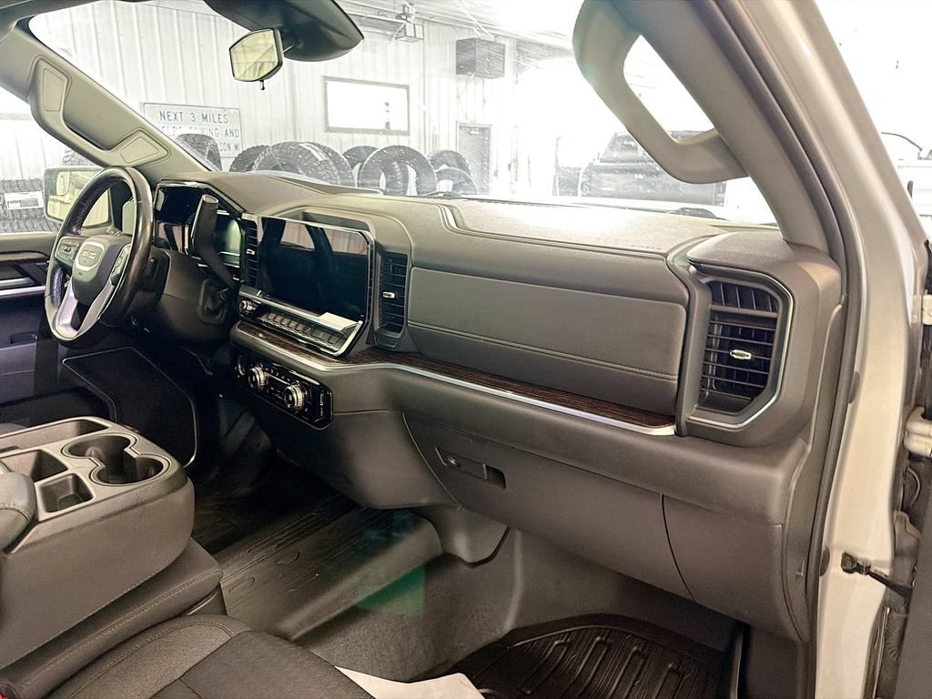 Used 2022 GMC Sierra 1500 Elevation AWD/4WD image 12