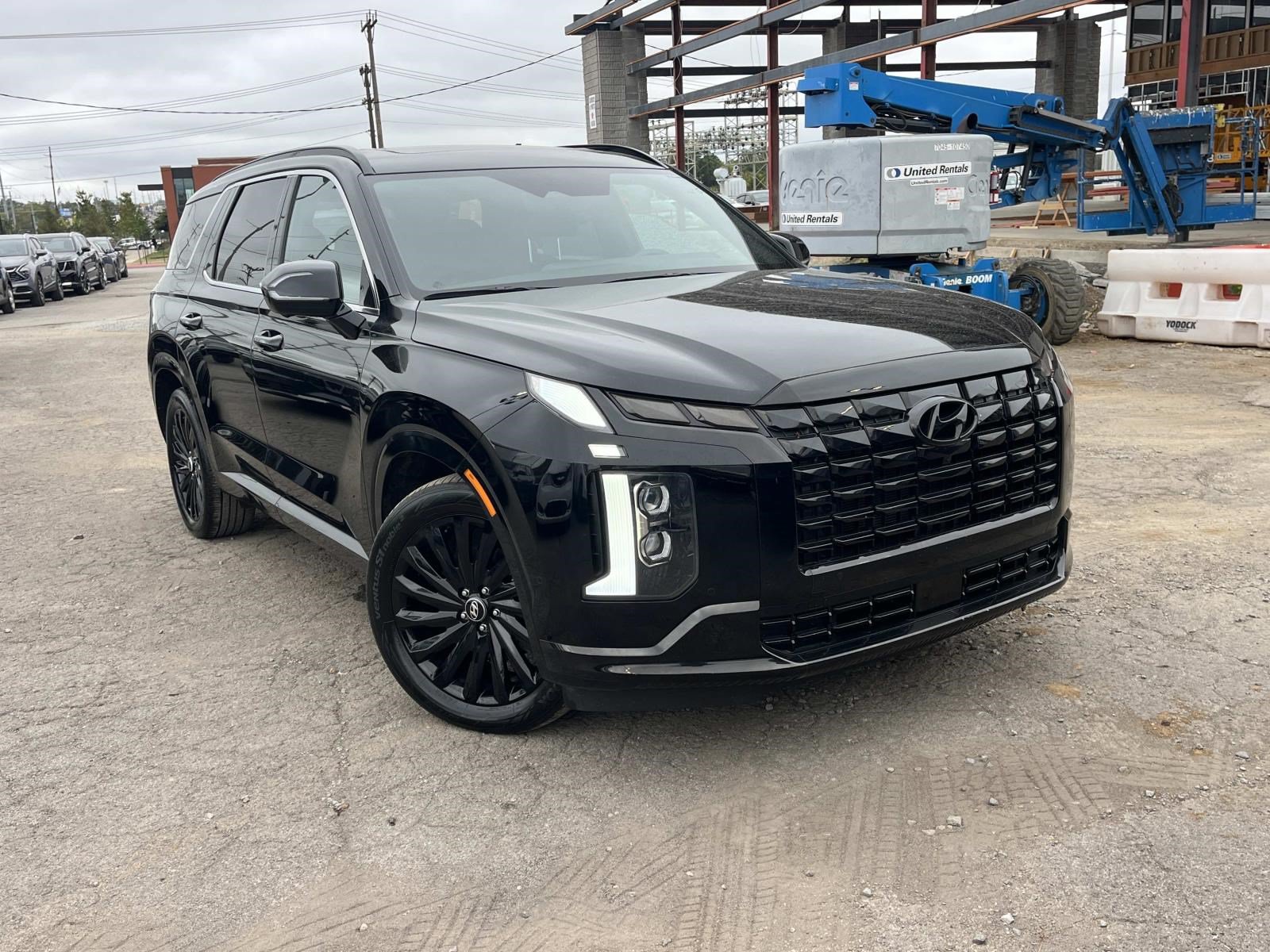 Used 2025 Hyundai Palisade Calligraphy