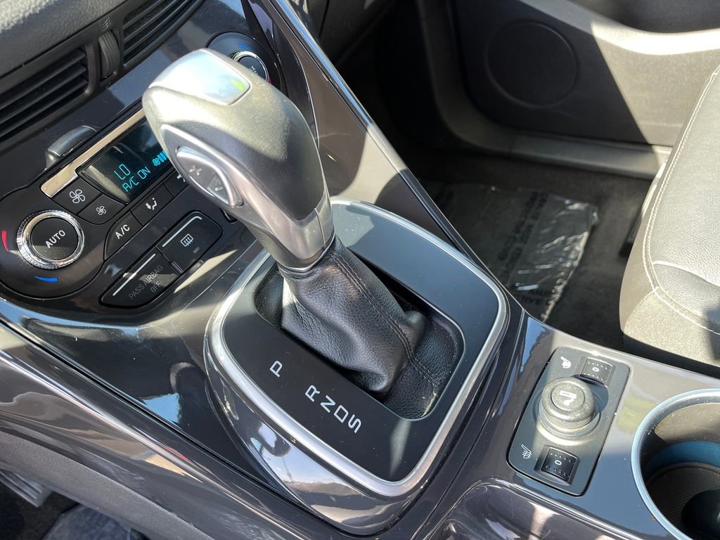 Used 2014 Ford Escape Titanium w/ Equipment Group 401A FWD image 24