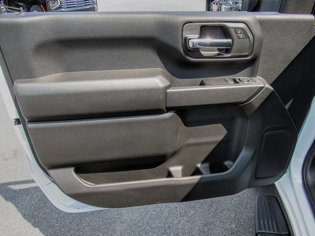 New 2025 GMC Sierra 2500 Pro image 15