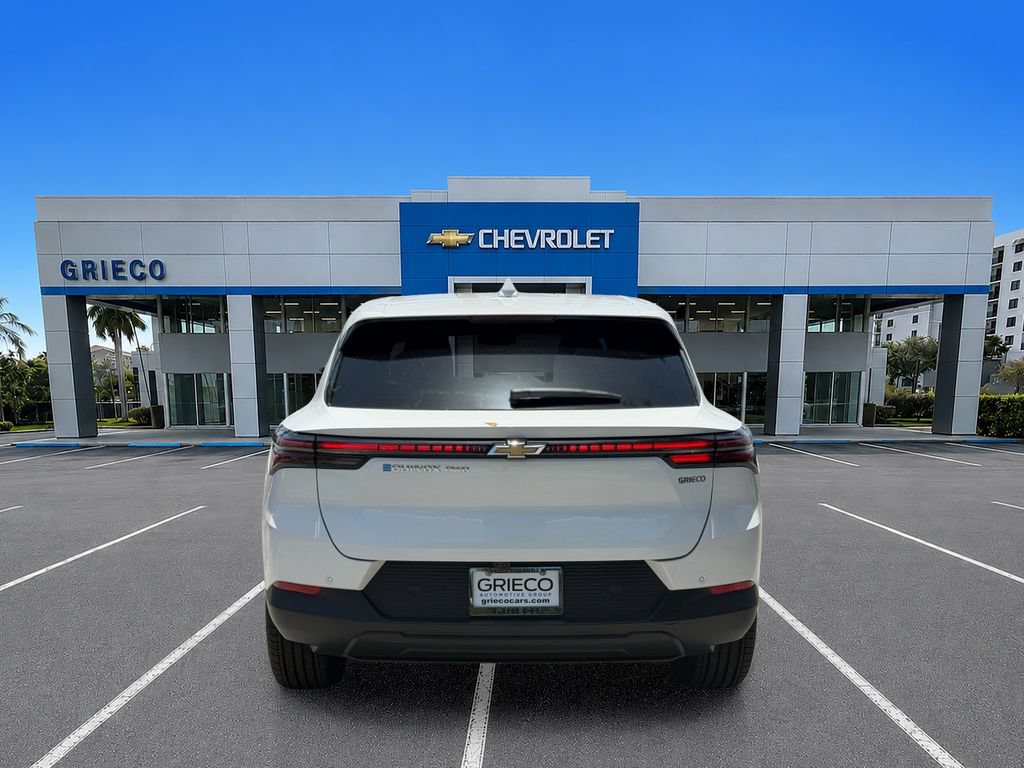 New 2026 Chevrolet Equinox EV LT w/ Comfort Package AWD/4WD image 4