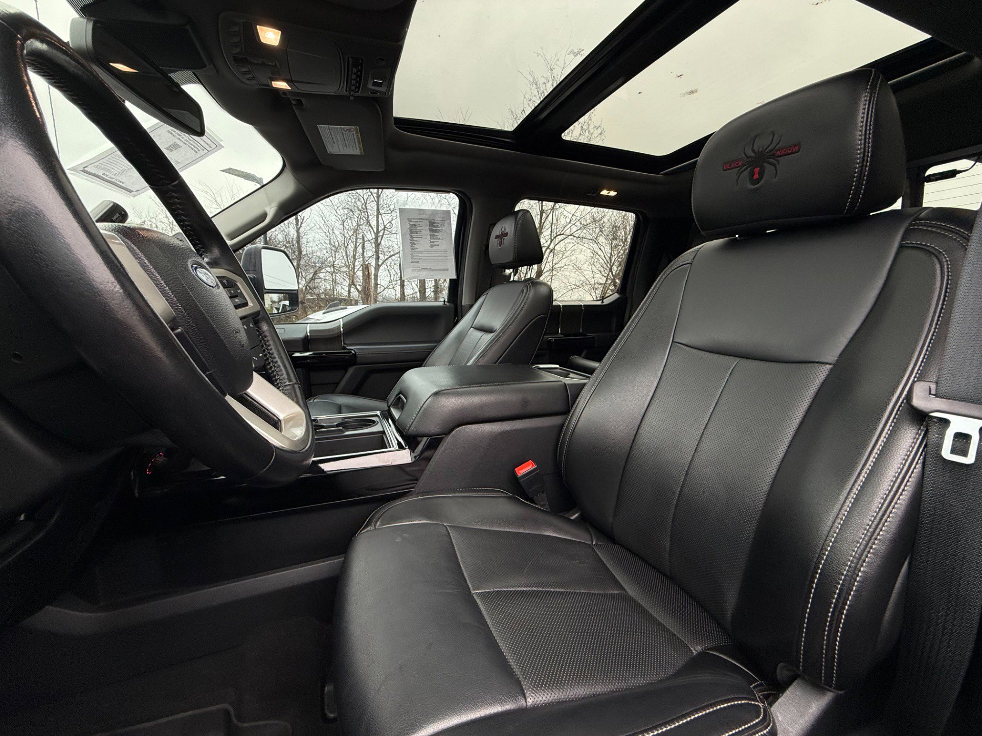 Used 2021 Ford F250 Lariat image 44