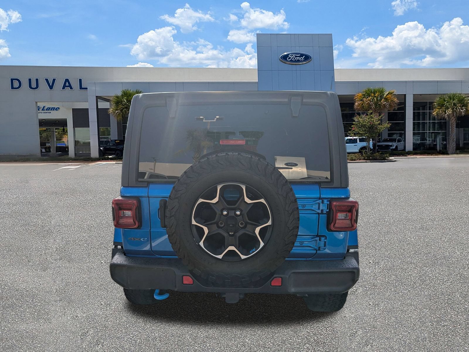 Used 2022 Jeep Wrangler Unlimited Rubicon 4xe AWD/4WD image 5