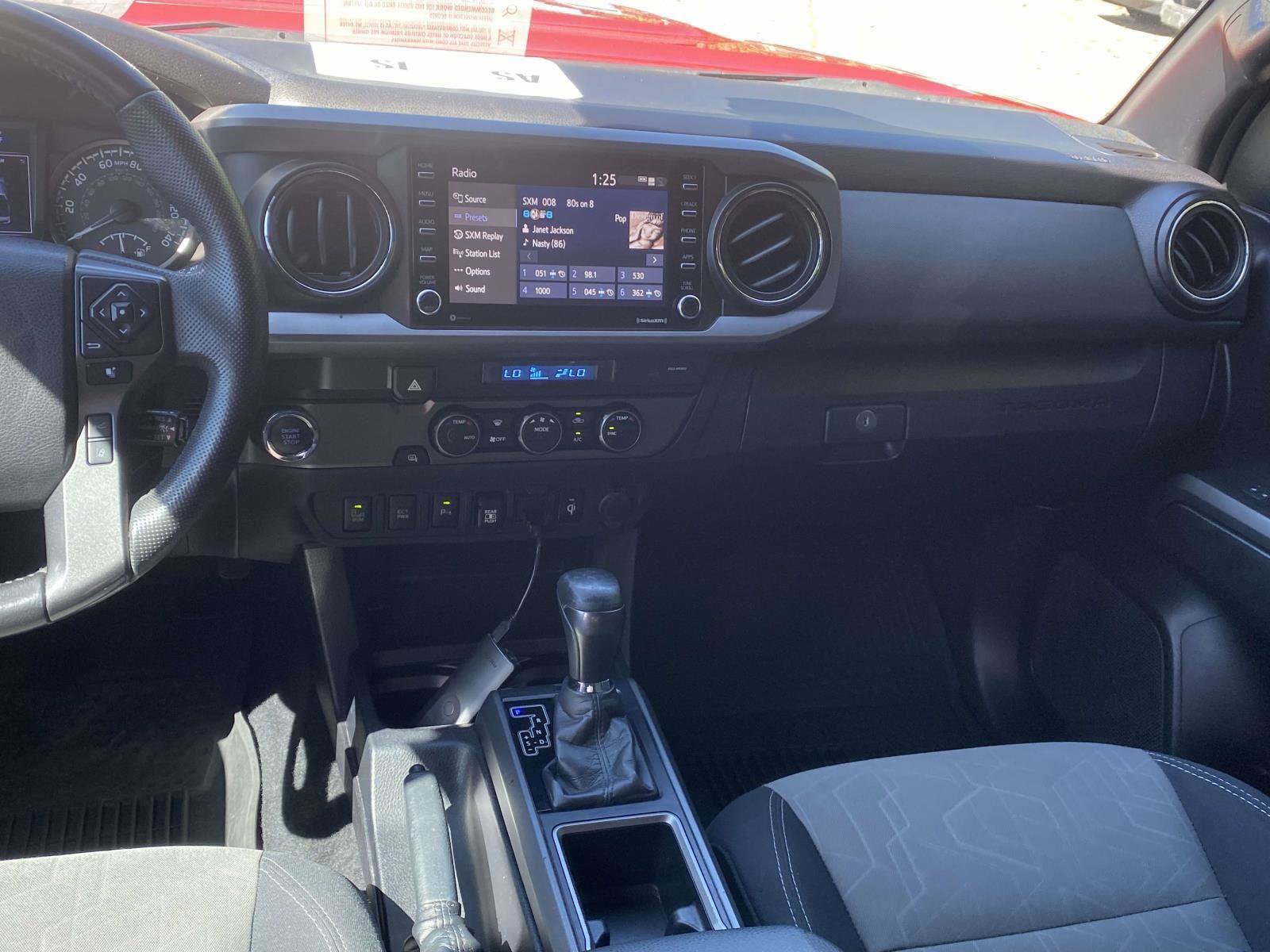 Used 2021 Toyota Tacoma TRD Sport image 17