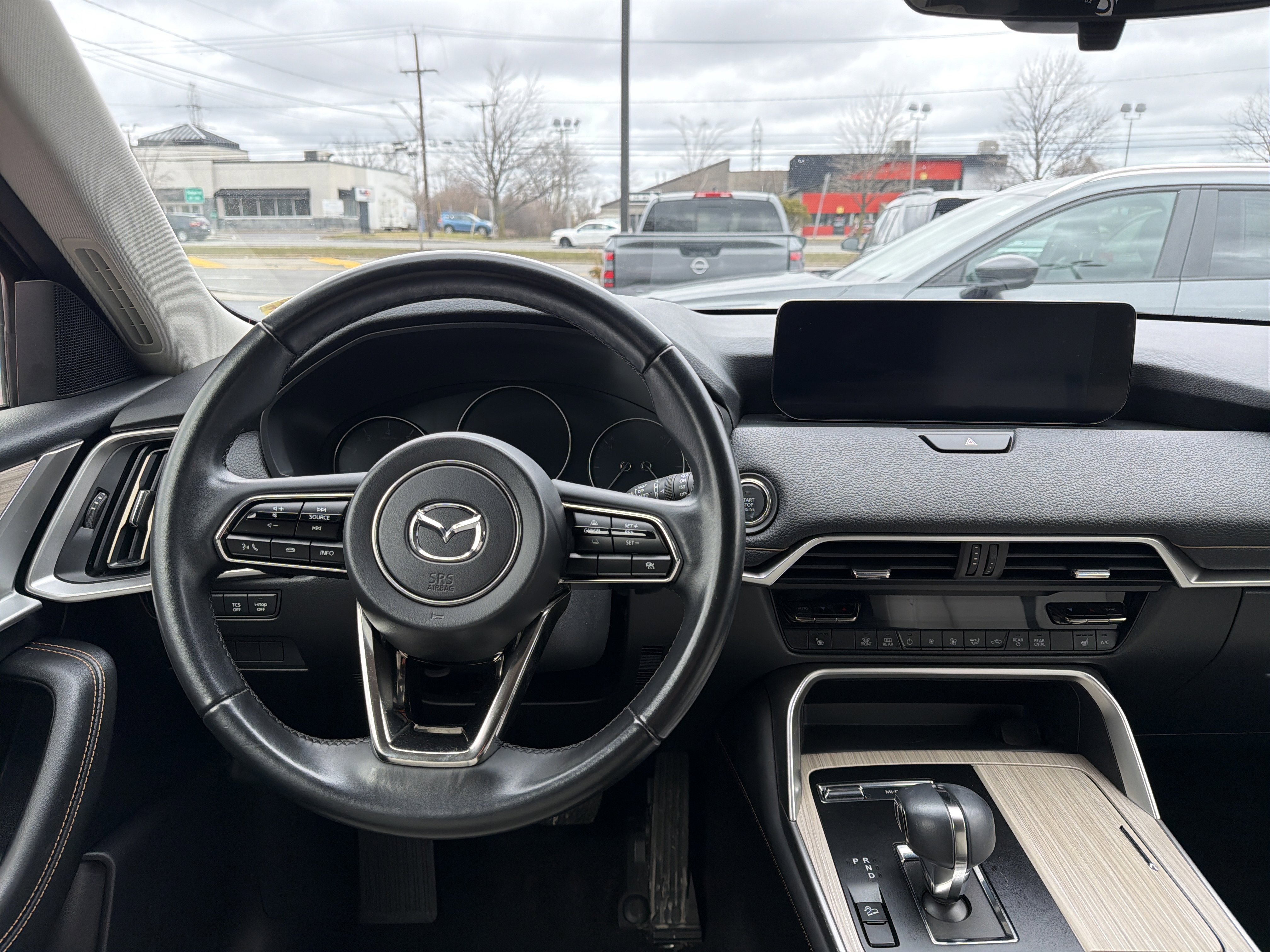 Certified 2024 MAZDA CX-90 3.3 Turbo w/ Preferred Plus image 13