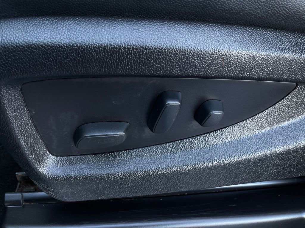 Used 2017 Chevrolet Silverado 2500 LTZ w/ LTZ Plus Package image 17