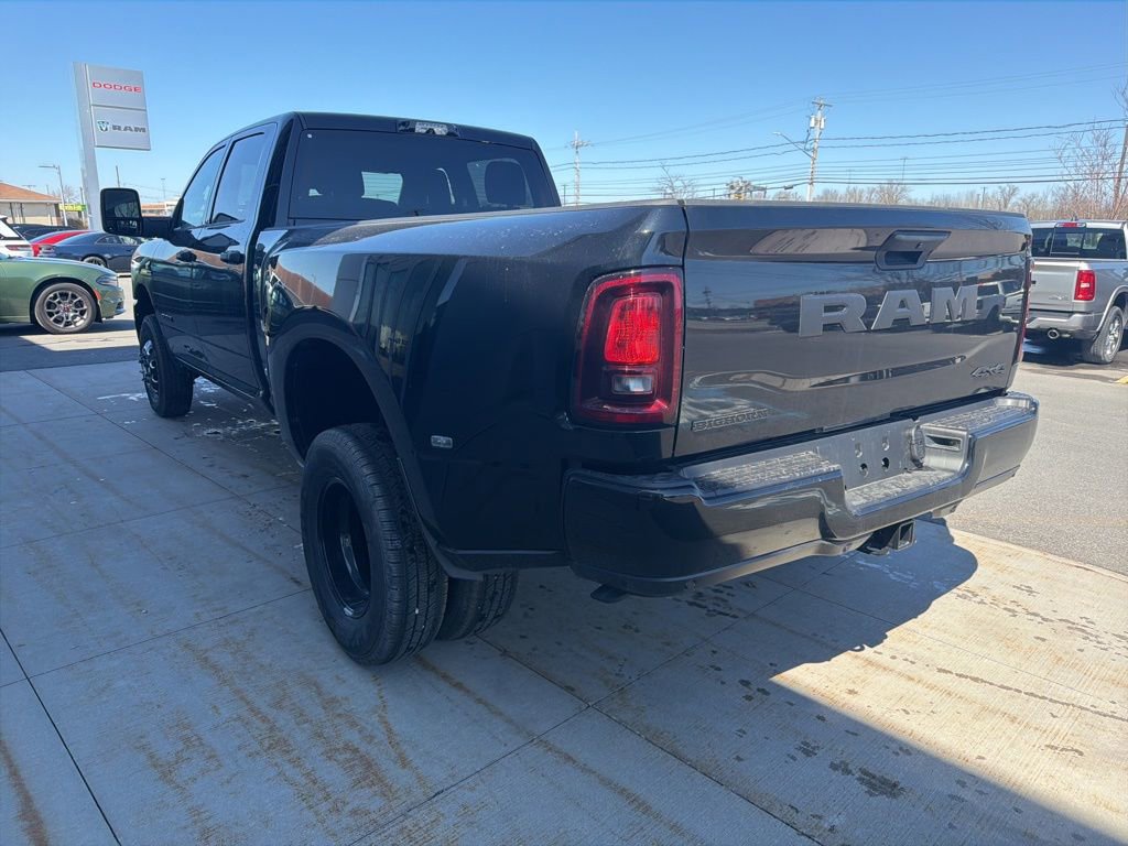 New 2026 RAM 3500 Big Horn AWD/4WD image 2