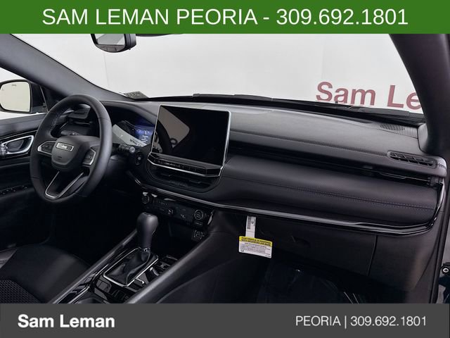New 2026 Jeep Compass Latitude image 27
