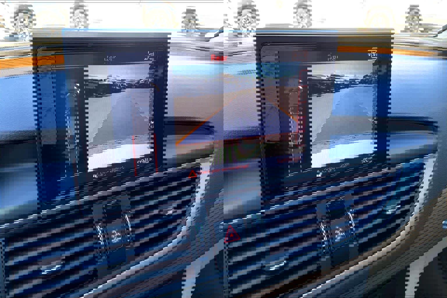 Used 2017 Audi A7 3.0T Premium Plus w/ Comfort Seating Package image 27