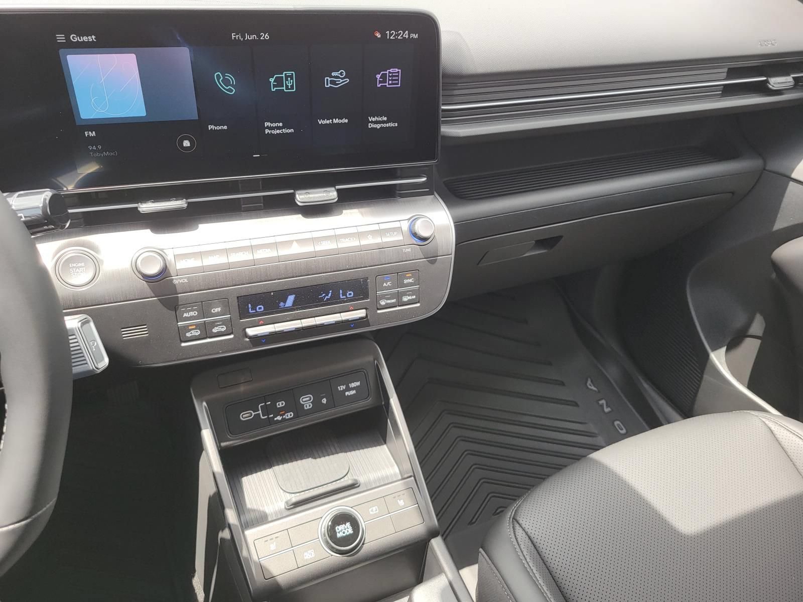 New 2026 Hyundai Kona SEL Premium FWD image 18